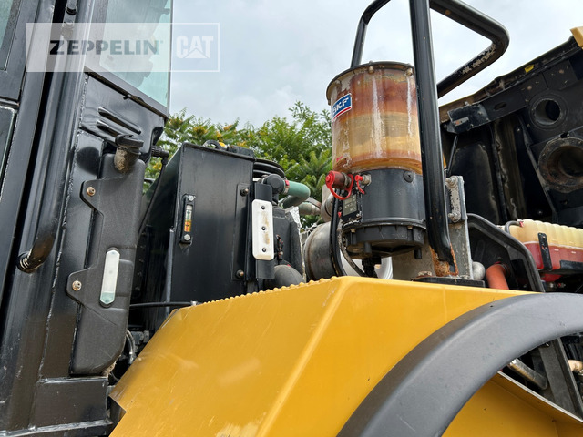 اللودر بعجل Cat 966MXE: صورة 39 اللودر بعجل Cat 966MXE: صورة 39