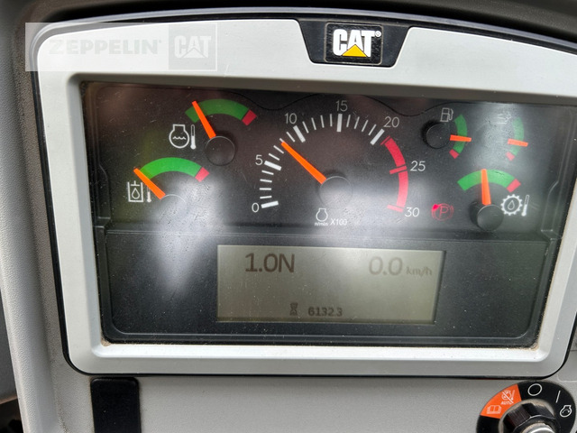 اللودر بعجل Cat 966MXE: صورة 43 اللودر بعجل Cat 966MXE: صورة 43