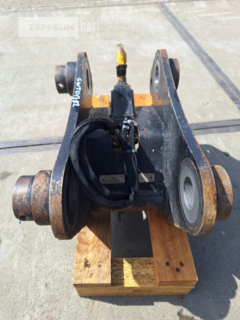 Cat CW10H - قارنة التوصيل السريعة - آلات الإنشاء: صورة 4 Cat CW10H - قارنة التوصيل السريعة - آلات الإنشاء: صورة 4