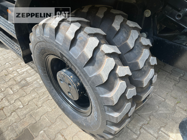 حفار ذو عجلات Cat M315-07A: صورة 8