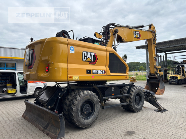 Cat MH3024-07A - آلة التعامل مع النفايات: صورة 4 Cat MH3024-07A - آلة التعامل مع النفايات: صورة 4