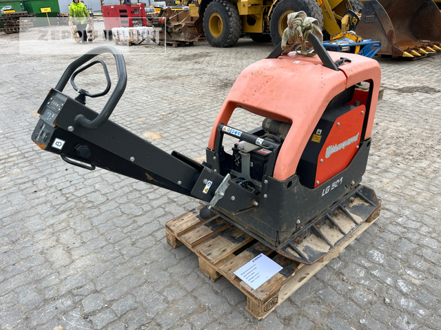 Husqvarna Husqvarna LG504 - صفيحة هزازة: صورة 1 Husqvarna Husqvarna LG504 - صفيحة هزازة: صورة 1