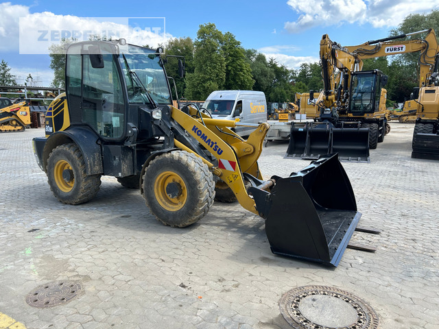 Komatsu WA80M-8EO - اللودر بعجل: صورة 4 Komatsu WA80M-8EO - اللودر بعجل: صورة 4