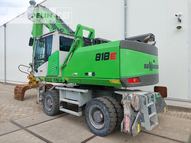Sennebogen 818 - آلة التعامل مع النفايات: صورة 3 Sennebogen 818 - آلة التعامل مع النفايات: صورة 3