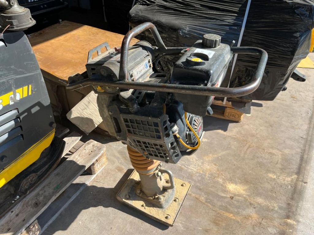 BOMAG BT 60 4 Diverse Stampfer - آلة الدك: صورة 1 BOMAG BT 60 4 Diverse Stampfer - آلة الدك: صورة 1