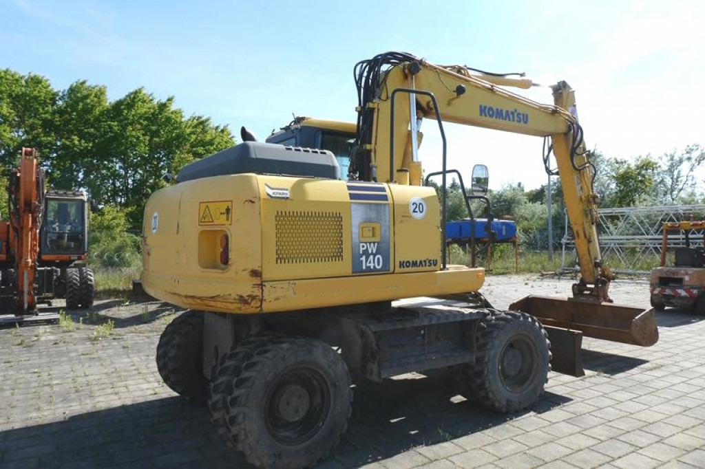حفار ذو عجلات KOMATSU HANOMAG Mobilbagger PW140-7 Mobilbagger: صورة 9 حفار ذو عجلات KOMATSU HANOMAG Mobilbagger PW140-7 Mobilbagger: صورة 9