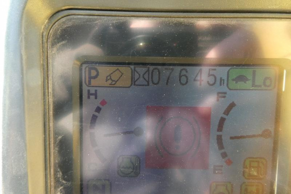 حفار ذو عجلات KOMATSU HANOMAG Mobilbagger PW140-7 Mobilbagger: صورة 7 حفار ذو عجلات KOMATSU HANOMAG Mobilbagger PW140-7 Mobilbagger: صورة 7