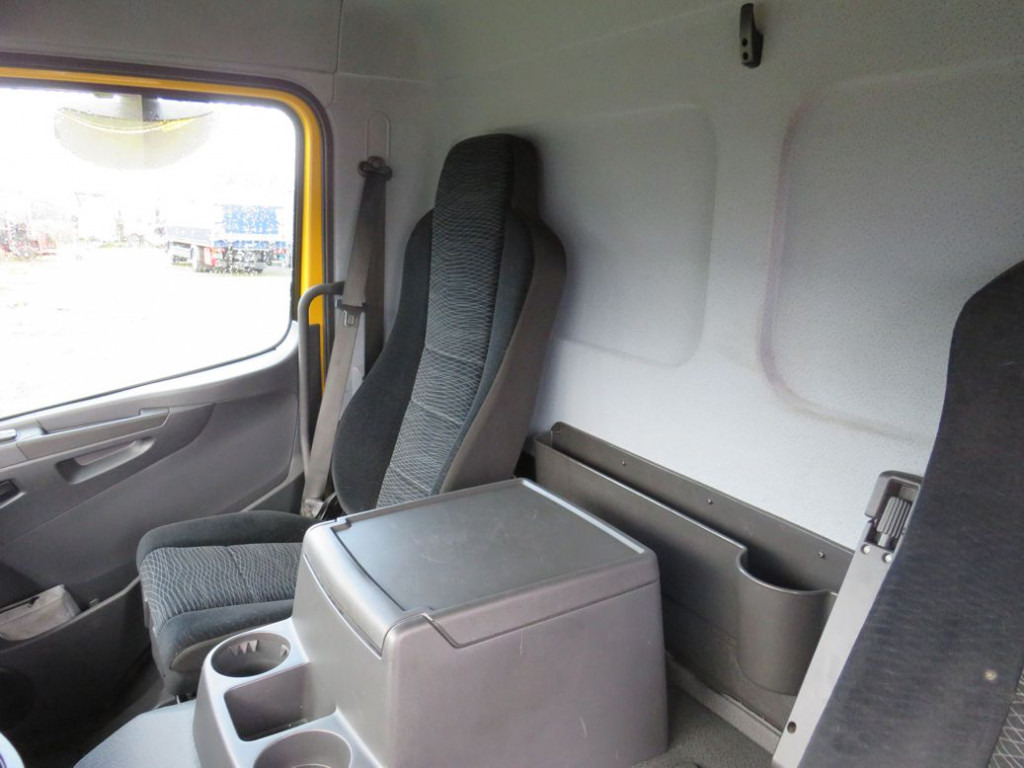 MERCEDES-BENZ Atego 1224 L Pritsche LBW - شاحنة ذات ستائر جانبية: صورة 2 MERCEDES-BENZ Atego 1224 L Pritsche LBW - شاحنة ذات ستائر جانبية: صورة 2