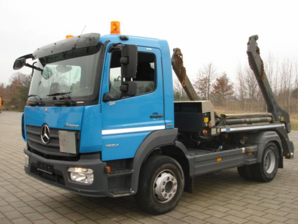MERCEDES-BENZ Atego 1524 K Absetzkipper TOP +Funkfernbed. - شاحنة لودر انزلاقي: صورة 1 MERCEDES-BENZ Atego 1524 K Absetzkipper TOP +Funkfernbed. - شاحنة لودر انزلاقي: صورة 1