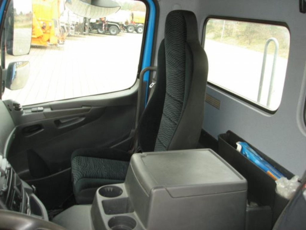 MERCEDES-BENZ Atego 1524 K Absetzkipper TOP +Funkfernbed. - شاحنة لودر انزلاقي: صورة 5 MERCEDES-BENZ Atego 1524 K Absetzkipper TOP +Funkfernbed. - شاحنة لودر انزلاقي: صورة 5