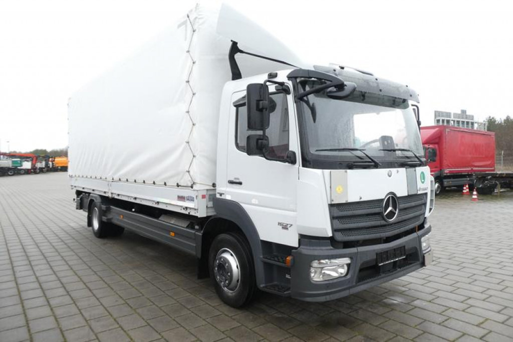MERCEDES-BENZ Atego 1527 L Pritsche LBW - شاحنة ذات ستائر جانبية: صورة 1 MERCEDES-BENZ Atego 1527 L Pritsche LBW - شاحنة ذات ستائر جانبية: صورة 1