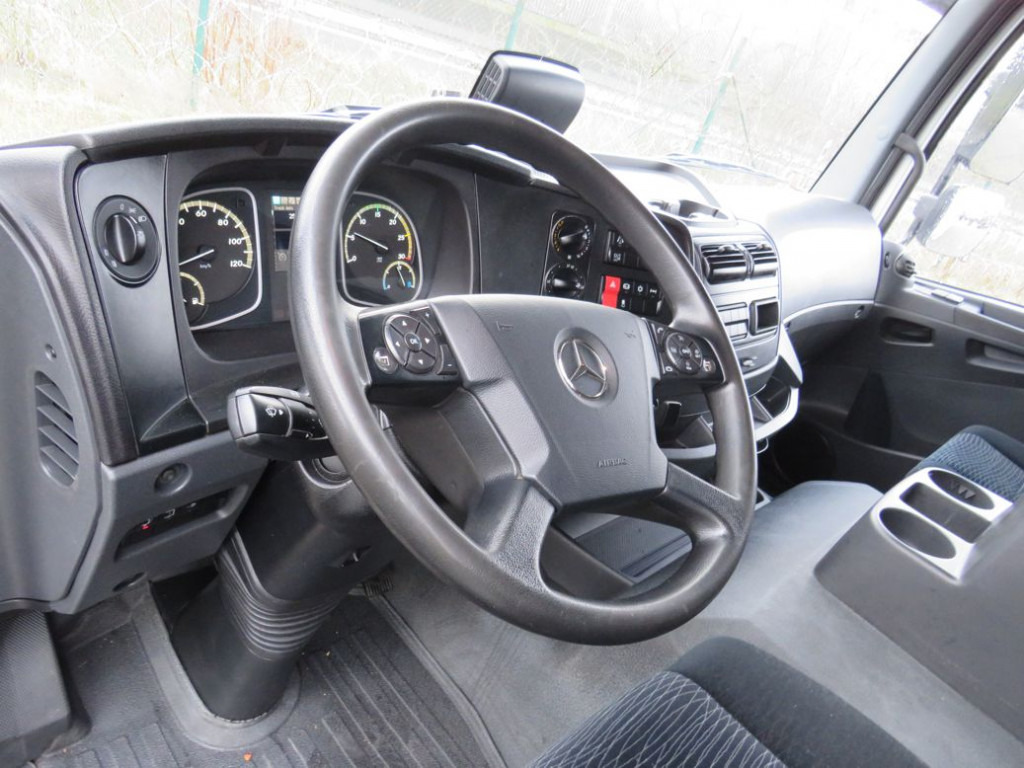 MERCEDES-BENZ Atego 1527 L Pritsche LBW - شاحنة ذات ستائر جانبية: صورة 2 MERCEDES-BENZ Atego 1527 L Pritsche LBW - شاحنة ذات ستائر جانبية: صورة 2
