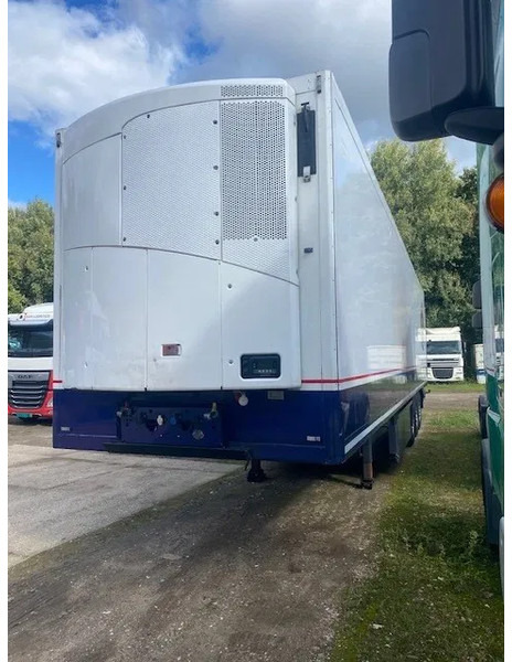 Krone koelvries met TK en onderschuifklep , aslift, - نصف مقطورة للتبريد: صورة 3 Krone koelvries met TK en onderschuifklep , aslift, - نصف مقطورة للتبريد: صورة 3