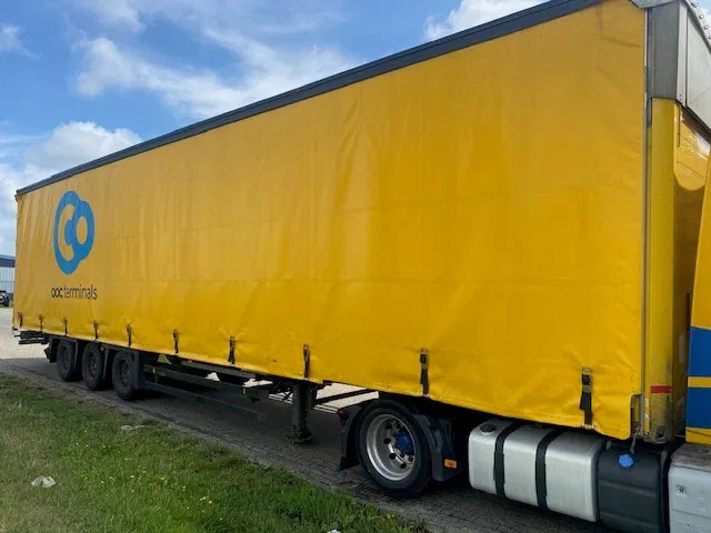 Schmitz Cargobull mega schuifzeil 102 cub , schade, evt met volvo fh 460 mega - نصف مقطورة بصندوق مغلق: صورة 4 Schmitz Cargobull mega schuifzeil 102 cub , schade, evt met volvo fh 460 mega - نصف مقطورة بصندوق مغلق: صورة 4