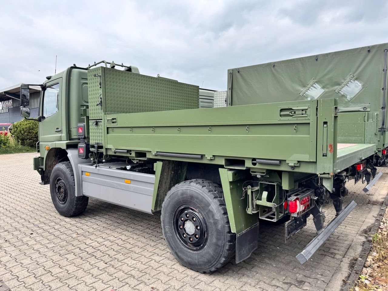 Mercedes-Benz 1018 Atego 4x4 Allrad Camper Expedition - ناقلة حاويات/ شاحنة حاويات: صورة 3 Mercedes-Benz 1018 Atego 4x4 Allrad Camper Expedition - ناقلة حاويات/ شاحنة حاويات: صورة 3