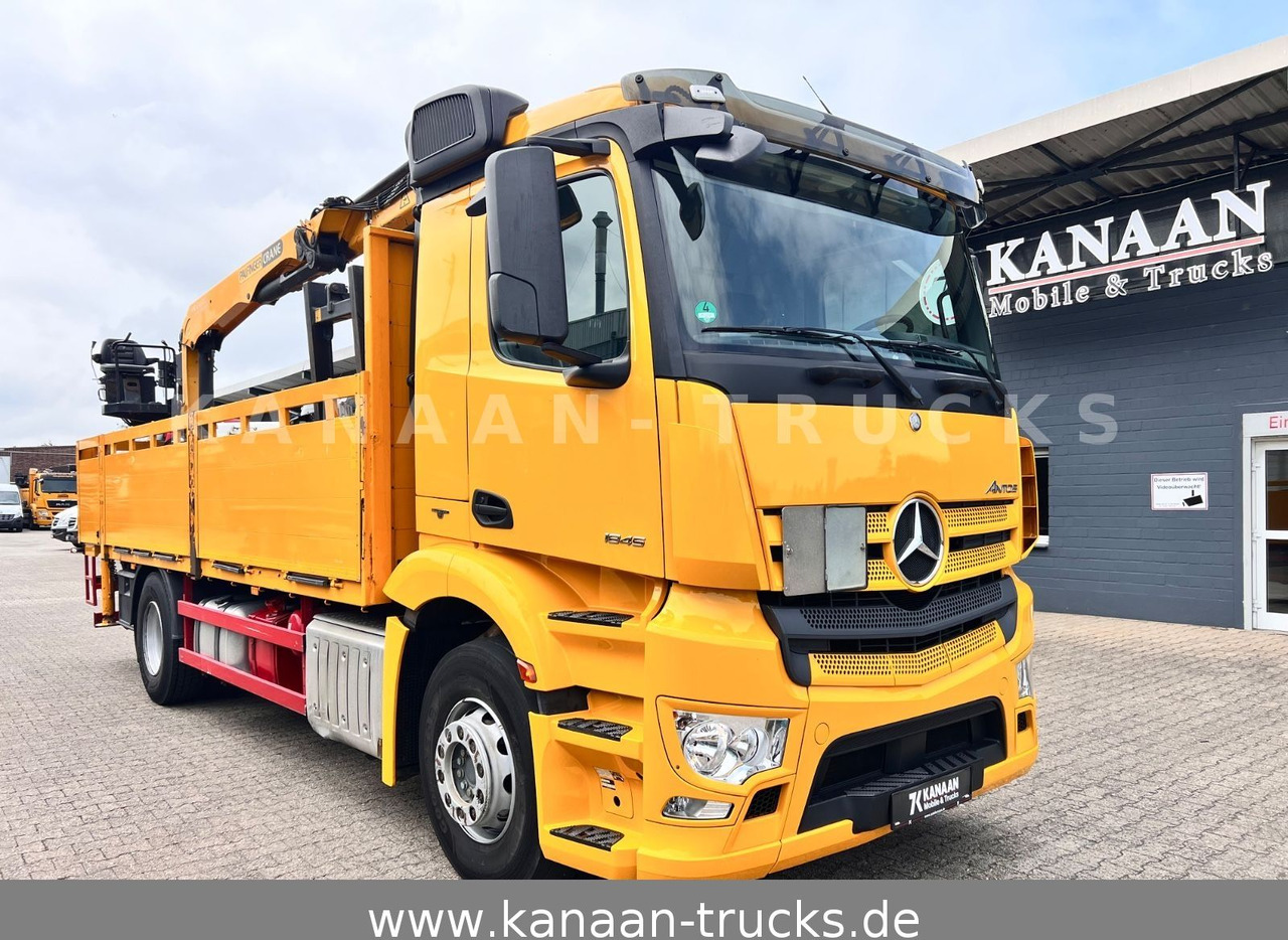 Mercedes-Benz 1845 Antos 4x2 Baustoffkran Palfinger 21001L - شاحنة كرين: صورة 1 Mercedes-Benz 1845 Antos 4x2 Baustoffkran Palfinger 21001L - شاحنة كرين: صورة 1