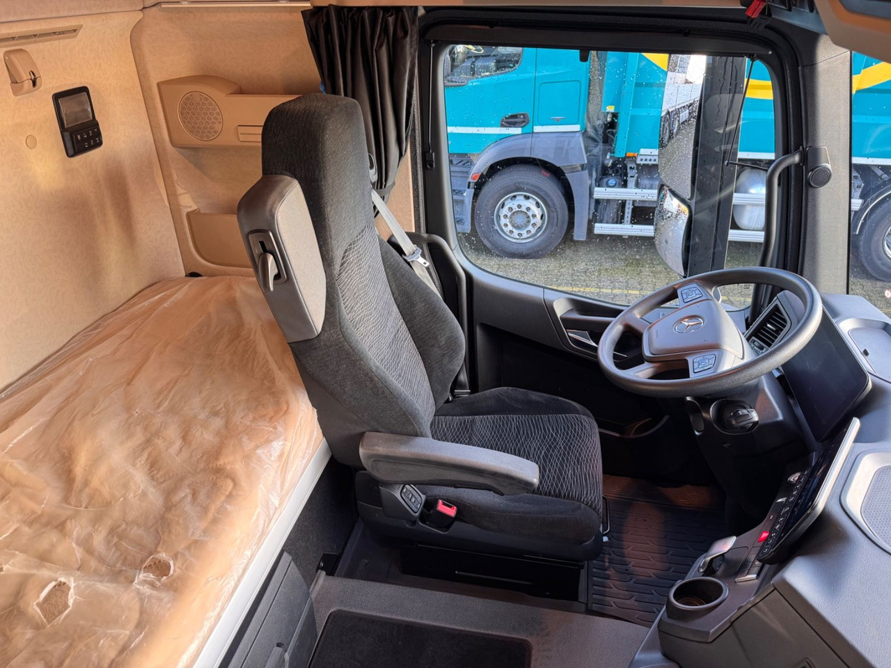 رأس تريلا Mercedes-Benz 1846 Actros 5 Hydr. Kipper / Walkingfloor 2-Weg: صورة 21 رأس تريلا Mercedes-Benz 1846 Actros 5 Hydr. Kipper / Walkingfloor 2-Weg: صورة 21