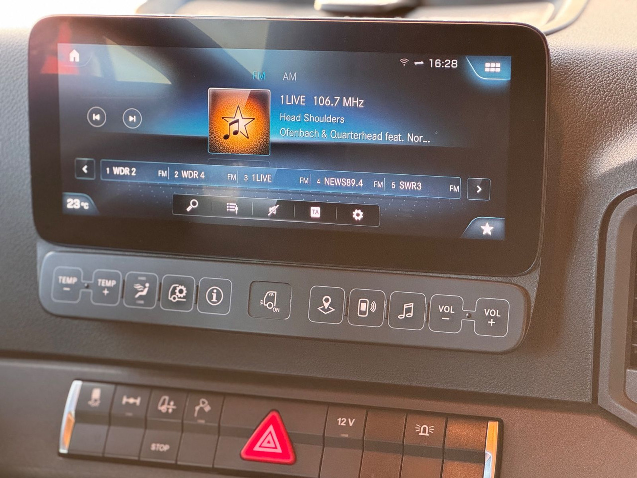 رأس تريلا Mercedes-Benz 1846 Actros 5 Hydr. Kipper / Walkingfloor 2-Weg: صورة 19 رأس تريلا Mercedes-Benz 1846 Actros 5 Hydr. Kipper / Walkingfloor 2-Weg: صورة 19