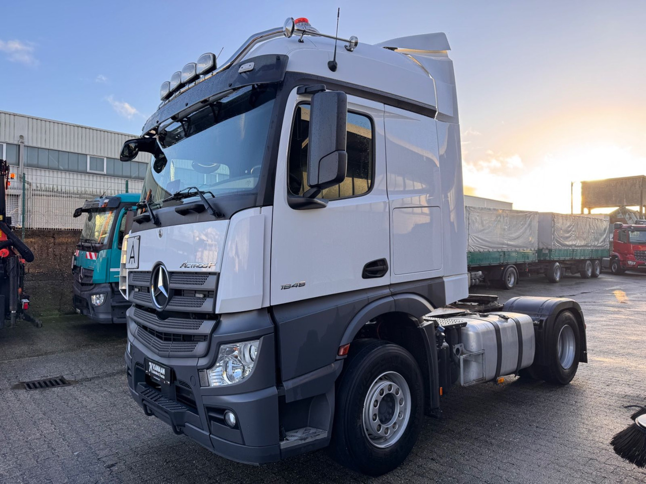 Mercedes-Benz 1846 Actros 5 Hydr. Kipper / Walkingfloor 2-Weg - رأس تريلا: صورة 2 Mercedes-Benz 1846 Actros 5 Hydr. Kipper / Walkingfloor 2-Weg - رأس تريلا: صورة 2