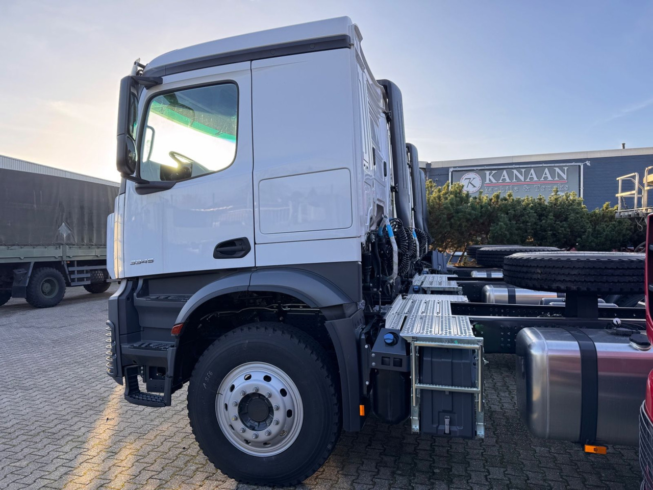 Mercedes-Benz 3345 S 6x4 Actros Manual Gear HeavyDuty NEW - رأس تريلا: صورة 5 Mercedes-Benz 3345 S 6x4 Actros Manual Gear HeavyDuty NEW - رأس تريلا: صورة 5