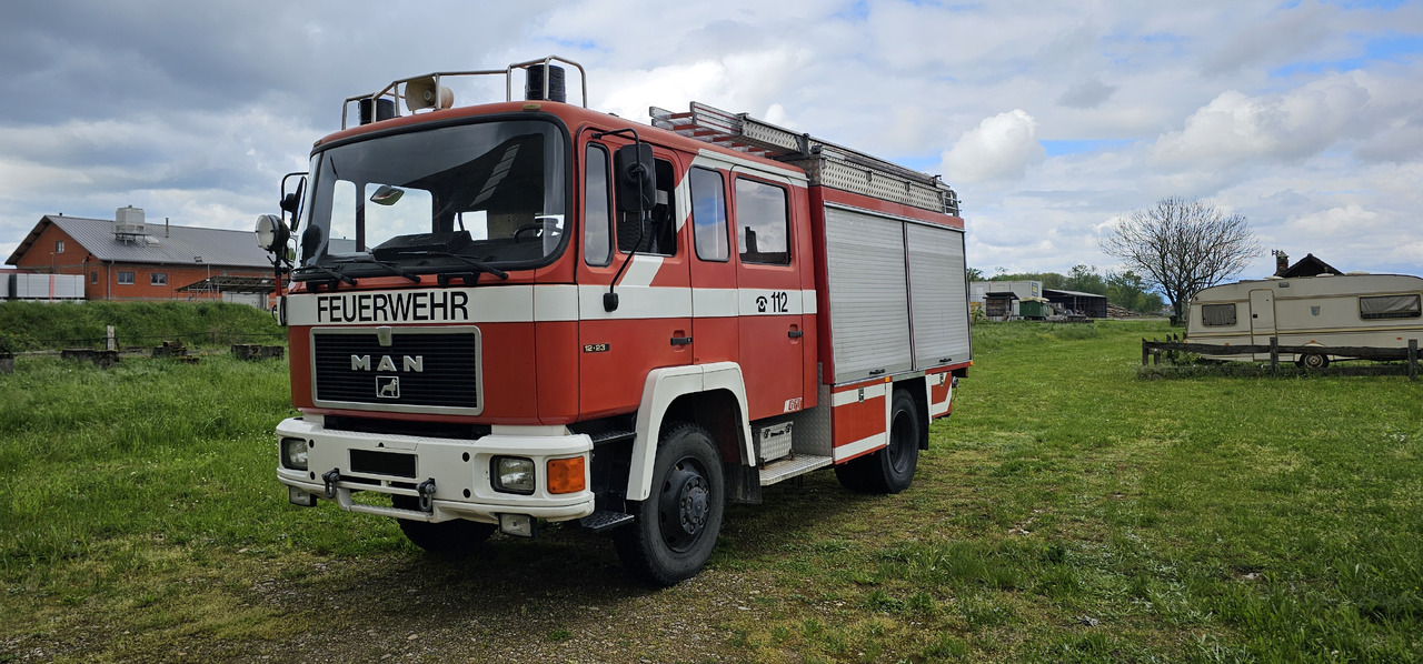 MAN 12.232 Feuerwehr Firetruck Autobomba - شاحنة حريق: صورة 3 MAN 12.232 Feuerwehr Firetruck Autobomba - شاحنة حريق: صورة 3