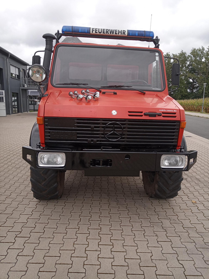 Mercedes Benz Unimog U1300L Unimog Firetruck - شاحنة حريق: صورة 3 Mercedes Benz Unimog U1300L Unimog Firetruck - شاحنة حريق: صورة 3