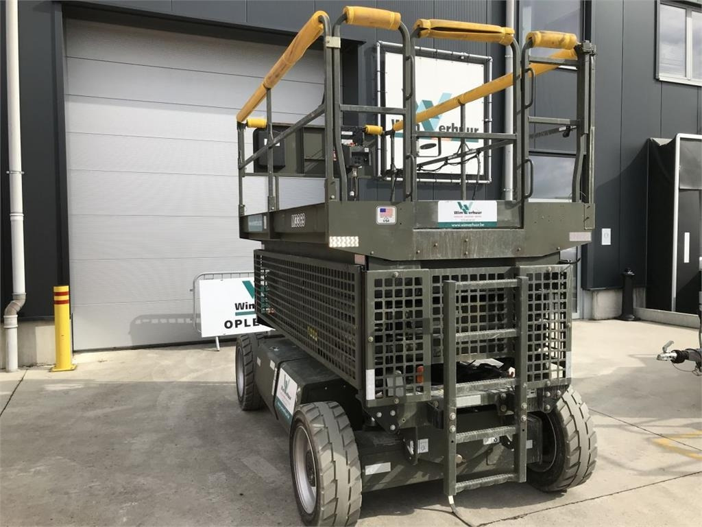 JLG M3369 (4331) - مرفاع مقصي: صورة 1 JLG M3369 (4331) - مرفاع مقصي: صورة 1