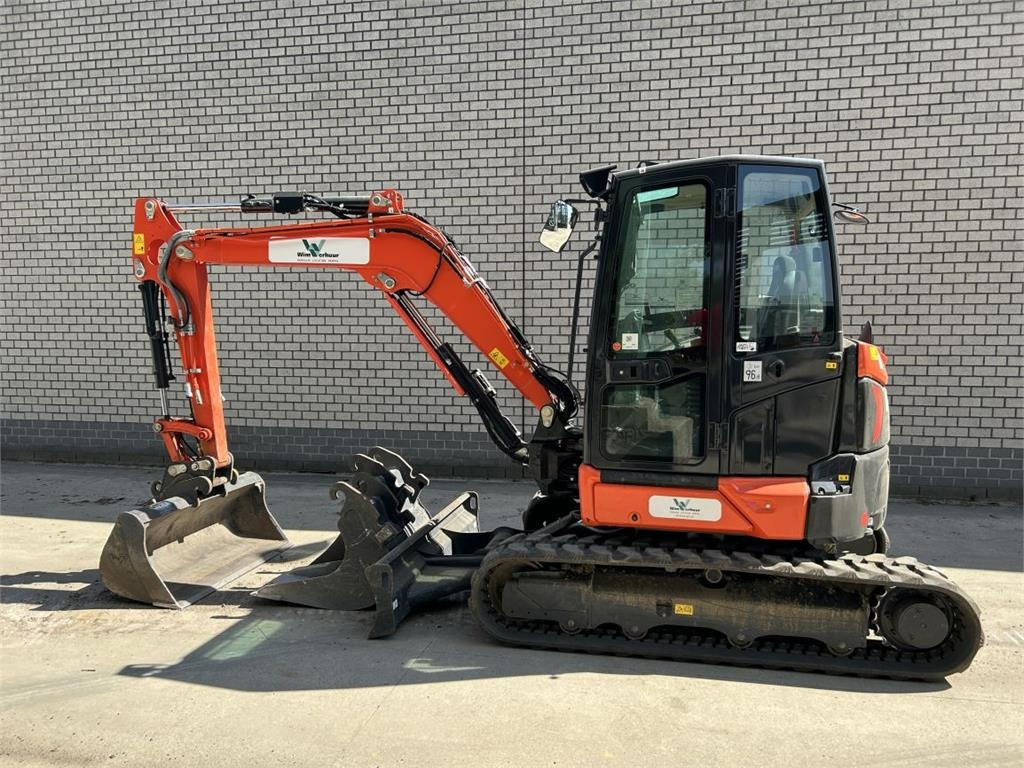 Kubota U50-5 (9613) - حفار صغير: صورة 1 Kubota U50-5 (9613) - حفار صغير: صورة 1