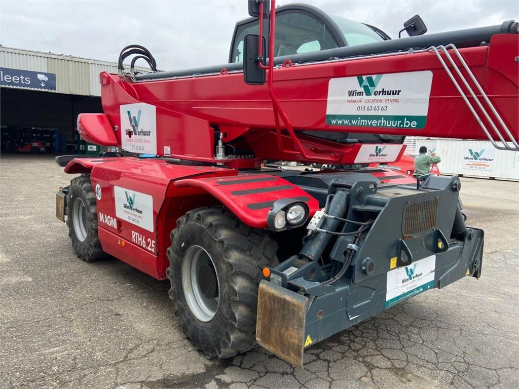 Magni RTH6.25-D/D (6497) - آلة رفع ونقل تلسكوبية: صورة 4 Magni RTH6.25-D/D (6497) - آلة رفع ونقل تلسكوبية: صورة 4