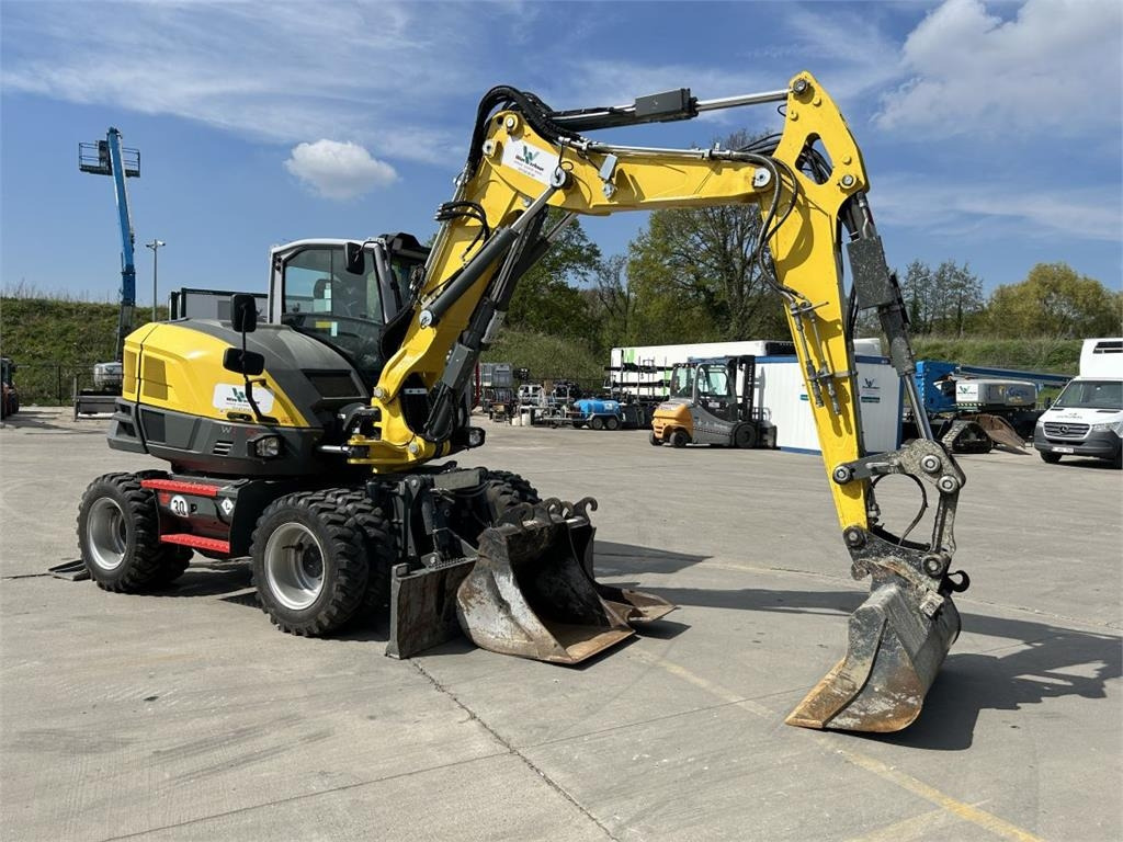 Wacker Neuson EW100 (9020) - حفار ذو عجلات: صورة 2 Wacker Neuson EW100 (9020) - حفار ذو عجلات: صورة 2