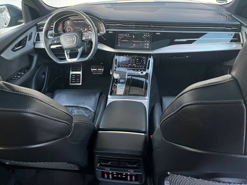 Audi Q8 50 TDI quattro tiptronic 22 Zoll*3xSline*Pano - سيارة دفع رباعي: صورة 3 Audi Q8 50 TDI quattro tiptronic 22 Zoll*3xSline*Pano - سيارة دفع رباعي: صورة 3
