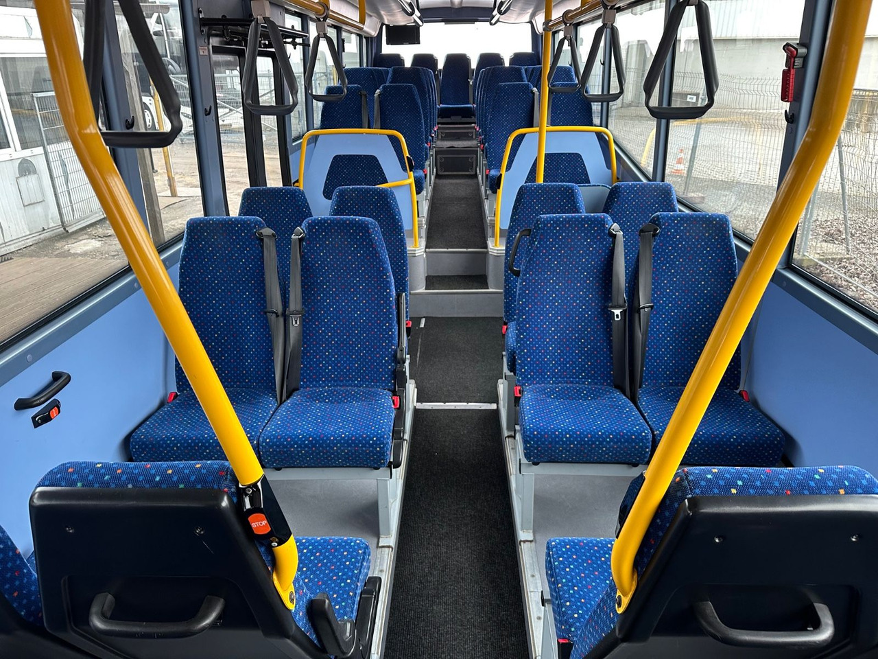 Iveco Irisbus Crossway LE SFR 162 *AC*100 km/h*Schalt Iveco Irisbus Crossway LE SFR 162 *AC*100 km/h*Schalt - حافلة المدينة: صورة 5 Iveco Irisbus Crossway LE SFR 162 *AC*100 km/h*Schalt Iveco Irisbus Crossway LE SFR 162 *AC*100 km/h*Schalt - حافلة المدينة: صورة 5