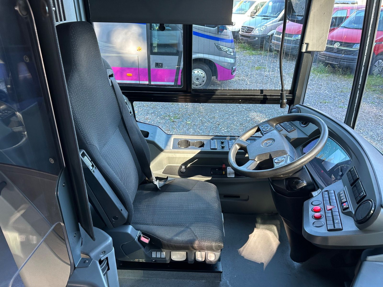 Mercedes-Benz O 530 C2 Citaro Euro 6*Klimaanlage - حافلة المدينة: صورة 5 Mercedes-Benz O 530 C2 Citaro Euro 6*Klimaanlage - حافلة المدينة: صورة 5