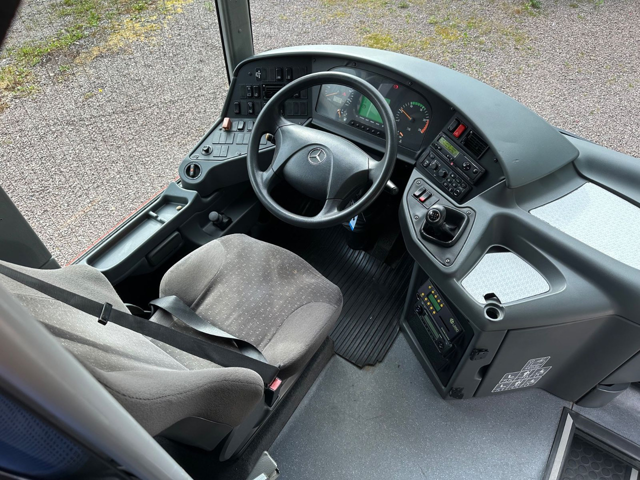 Mercedes-Benz O550 Integro (56 Sitze*Klima*Schalt) - حافلة الضواحي: صورة 5 Mercedes-Benz O550 Integro (56 Sitze*Klima*Schalt) - حافلة الضواحي: صورة 5