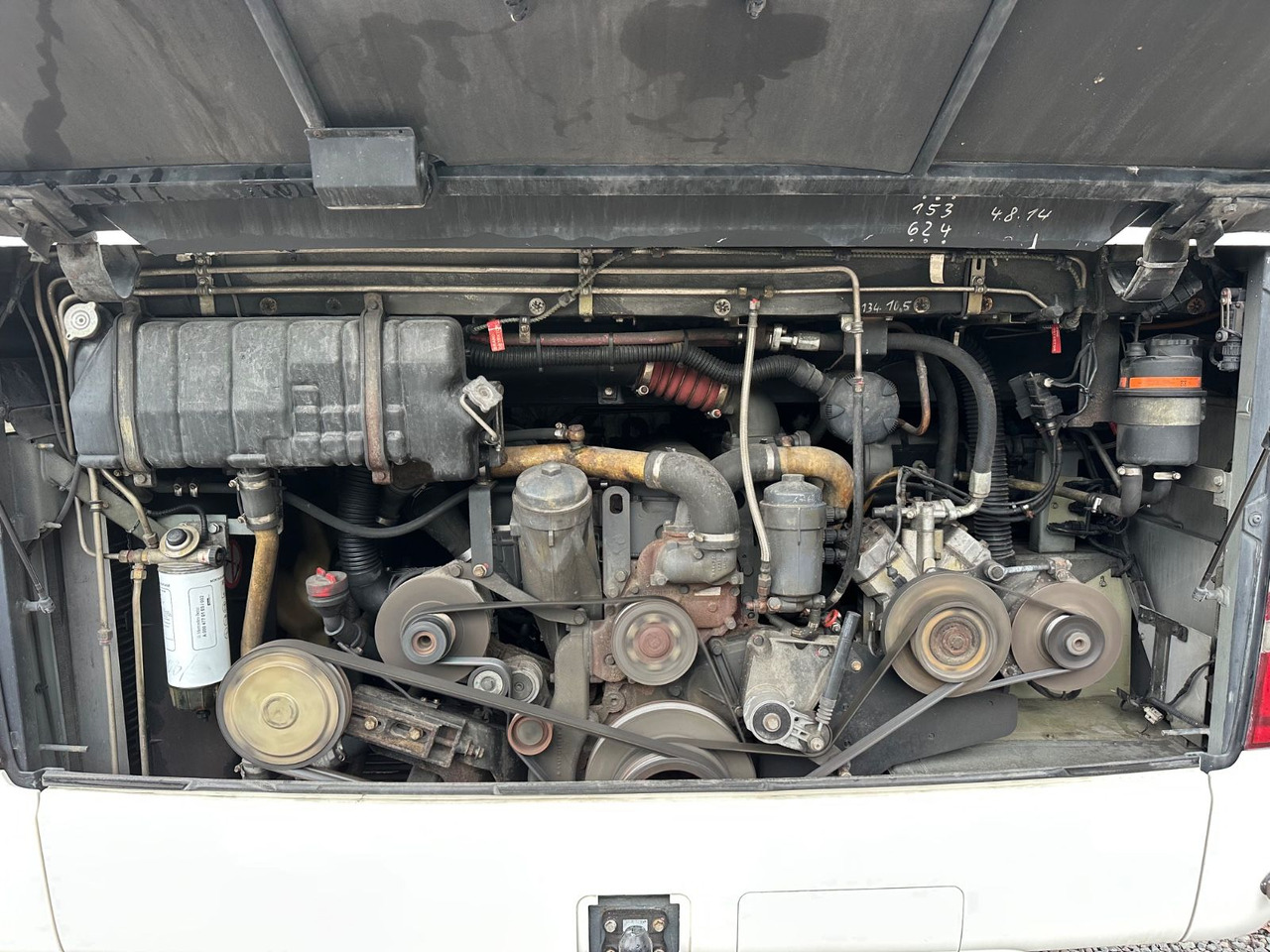 Mercedes-Benz Tourismo O350 16 RHD-M (56 Sitze*DE*TOP) - حافلة نقل لمسافات طويلة: صورة 4 Mercedes-Benz Tourismo O350 16 RHD-M (56 Sitze*DE*TOP) - حافلة نقل لمسافات طويلة: صورة 4