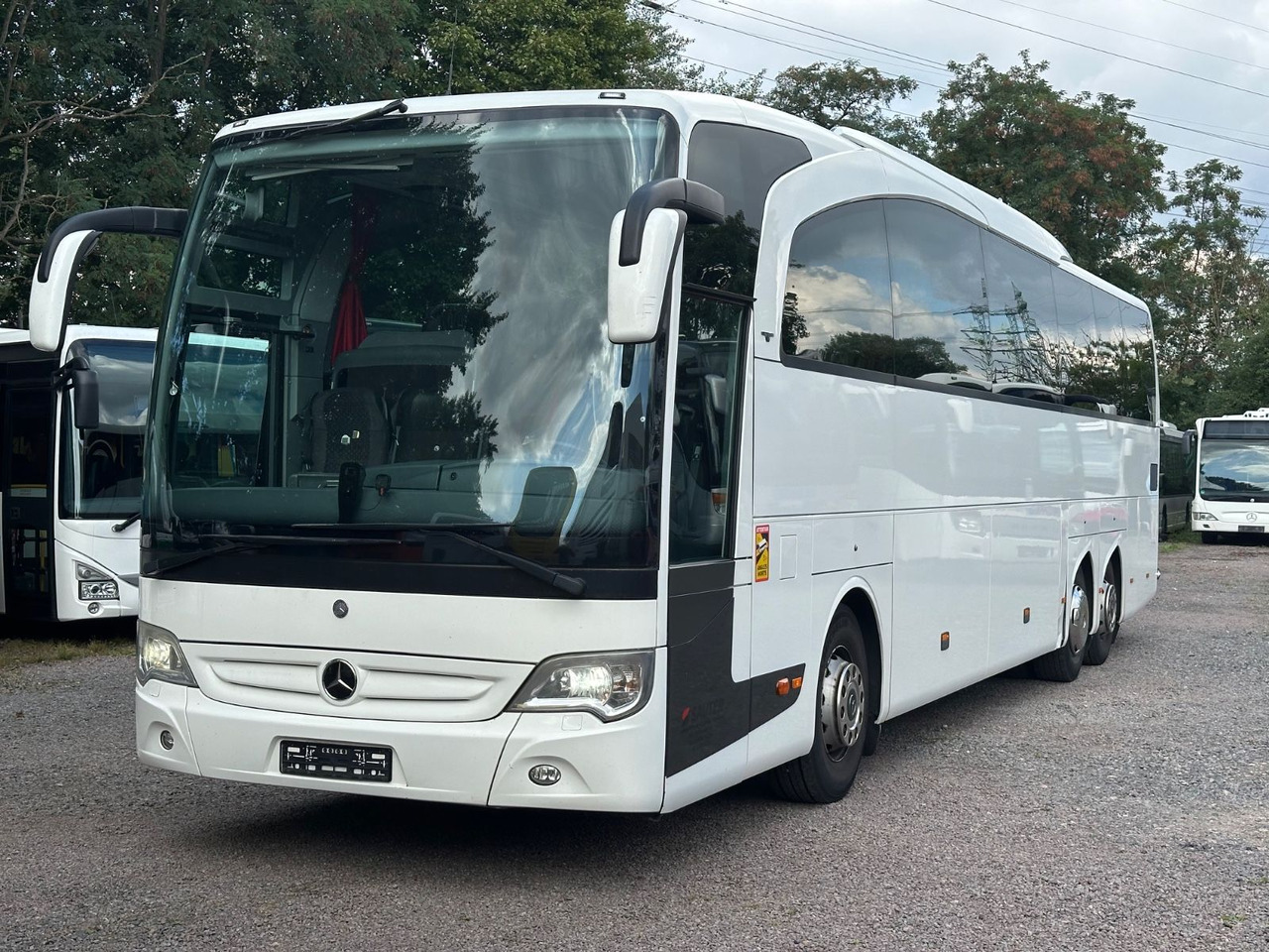 Mercedes-Benz Travego O580 16 RHD-M (LuxLine*Euro 6*TOP*DE) - حافلة نقل لمسافات طويلة: صورة 1 Mercedes-Benz Travego O580 16 RHD-M (LuxLine*Euro 6*TOP*DE) - حافلة نقل لمسافات طويلة: صورة 1