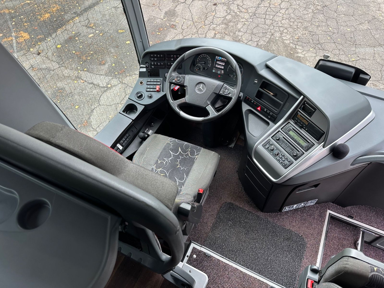 Mercedes-Benz Travego O580 16 RHD-M (LuxLine*TOP*DE) - حافلة نقل لمسافات طويلة: صورة 5 Mercedes-Benz Travego O580 16 RHD-M (LuxLine*TOP*DE) - حافلة نقل لمسافات طويلة: صورة 5