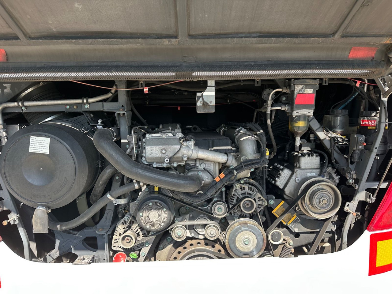 Neoplan P06 Skyliner L (83 Sitze*TOP*Motor Neu*Panorama) - حافلة ذات طابقين: صورة 4 Neoplan P06 Skyliner L (83 Sitze*TOP*Motor Neu*Panorama) - حافلة ذات طابقين: صورة 4