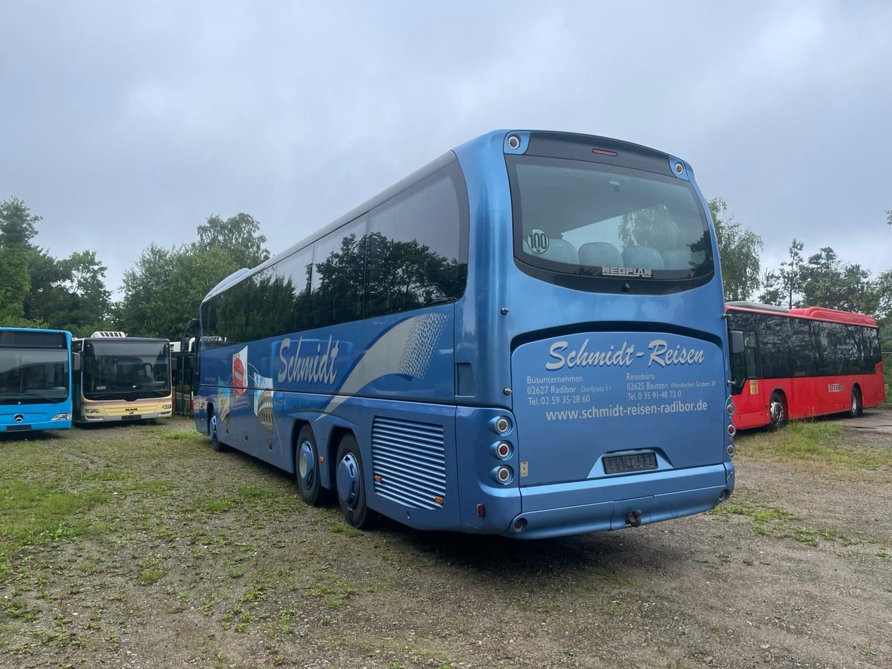 Neoplan Tourliner L P22 (59 Sitze*Schalt*TOP*DE) - حافلة نقل لمسافات طويلة: صورة 2 Neoplan Tourliner L P22 (59 Sitze*Schalt*TOP*DE) - حافلة نقل لمسافات طويلة: صورة 2