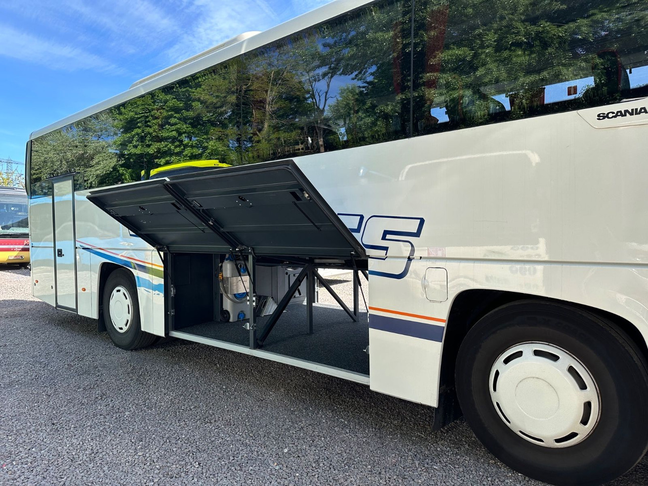 Scania Interlink MD (wenig Km*TOP*DE) S511 HD/ O350K - حافلة نقل لمسافات طويلة: صورة 4 Scania Interlink MD (wenig Km*TOP*DE) S511 HD/ O350K - حافلة نقل لمسافات طويلة: صورة 4