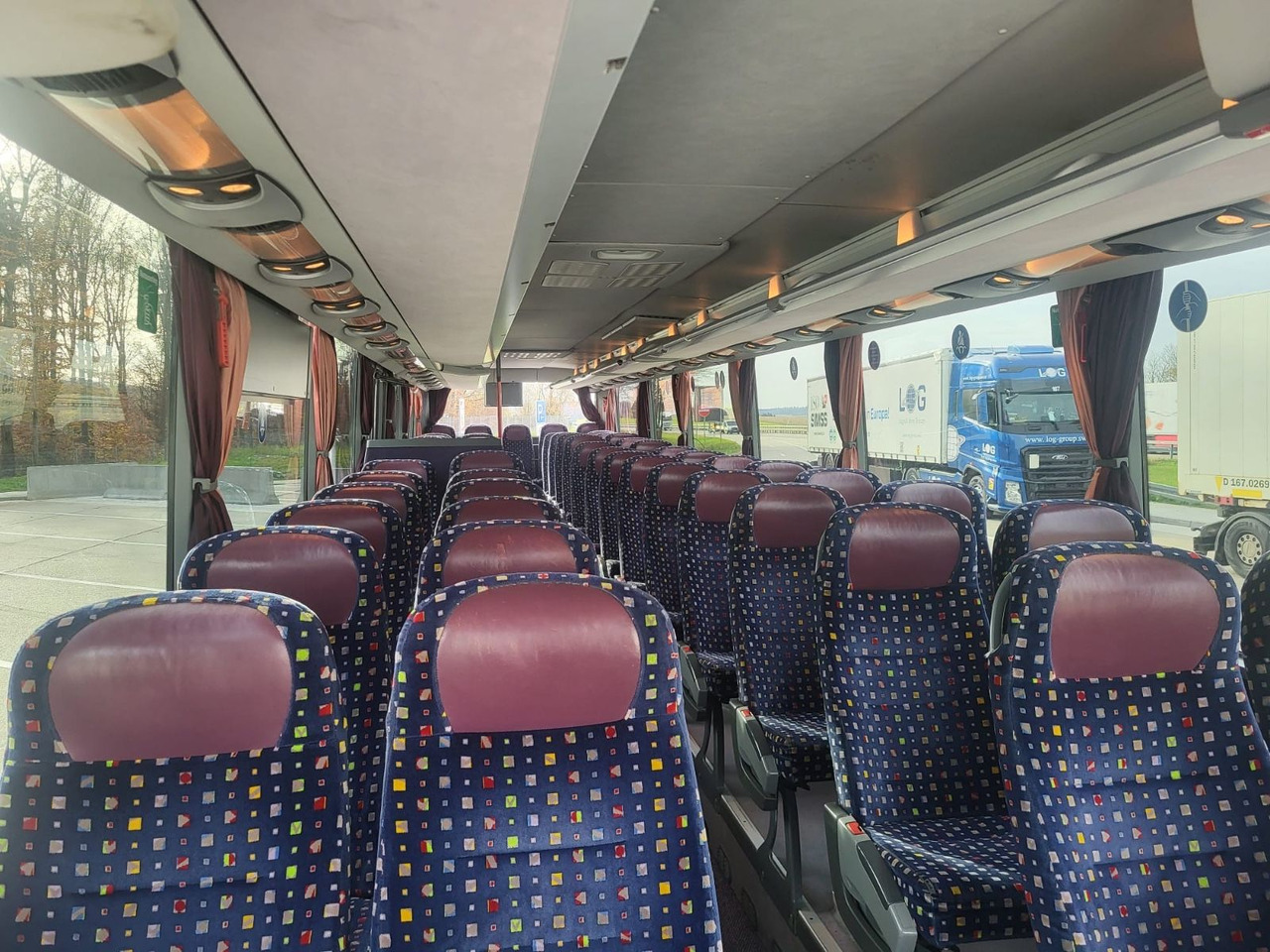 Setra S 416 GT (55 Sitze*WC) - حافلة الضواحي: صورة 4 Setra S 416 GT (55 Sitze*WC) - حافلة الضواحي: صورة 4