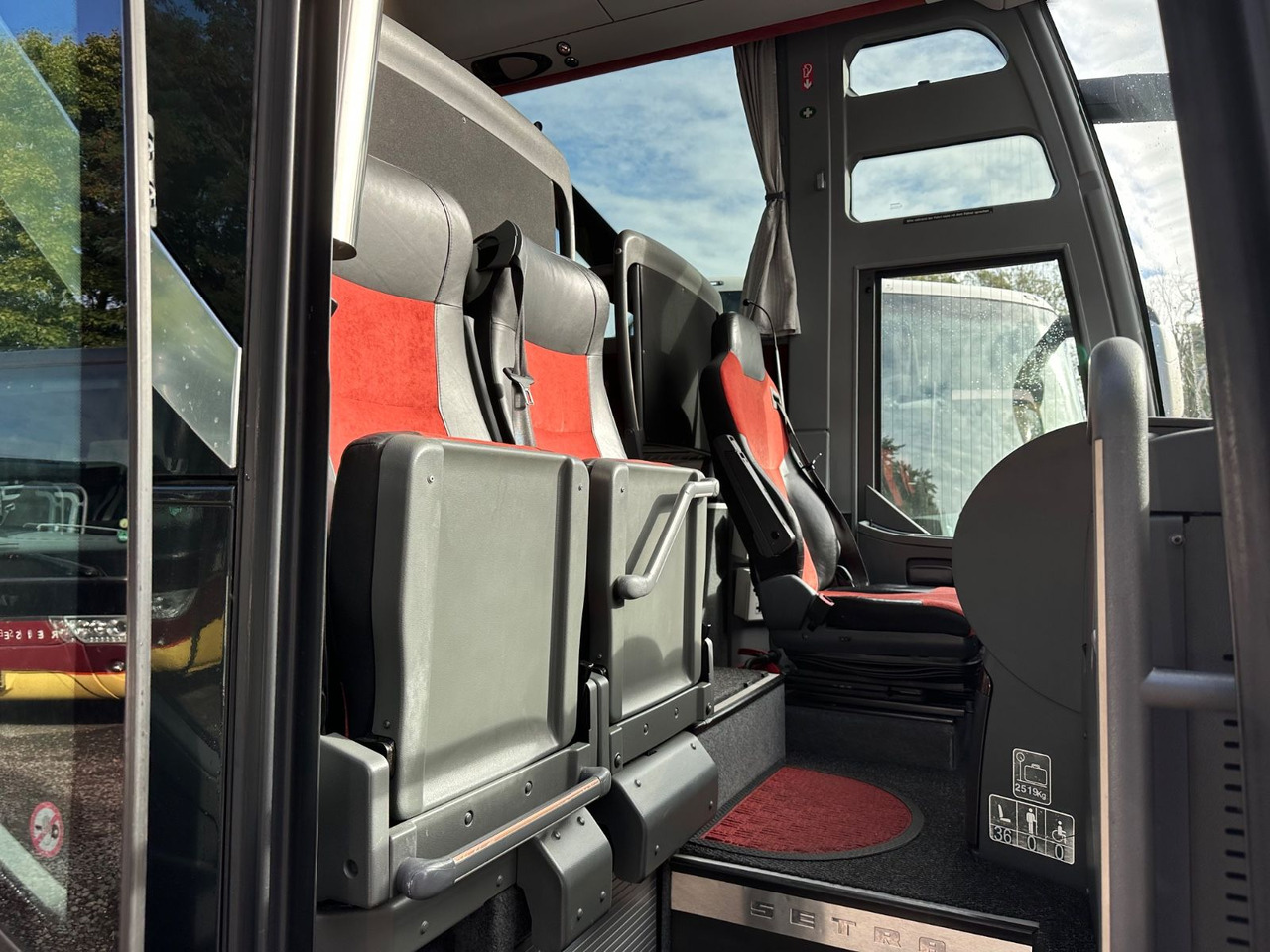 Setra S 416 HDH (V.I.P 2+1 Sitze*Panorama*TOP) - حافلة نقل لمسافات طويلة: صورة 3 Setra S 416 HDH (V.I.P 2+1 Sitze*Panorama*TOP) - حافلة نقل لمسافات طويلة: صورة 3