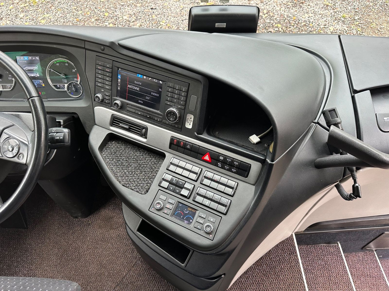 تأجير  Setra S 511 HD (Küche*WC*DE-Bus*38 Sitze) Setra S 511 HD (Küche*WC*DE-Bus*38 Sitze): صورة 15