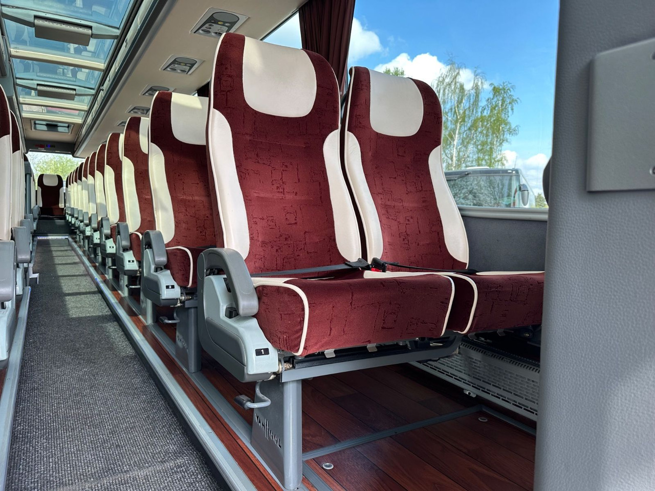 تأجير  Vanhool T915 Astronef (Euro 5*Panorama Dach) Vanhool T915 Astronef (Euro 5*Panorama Dach): صورة 6