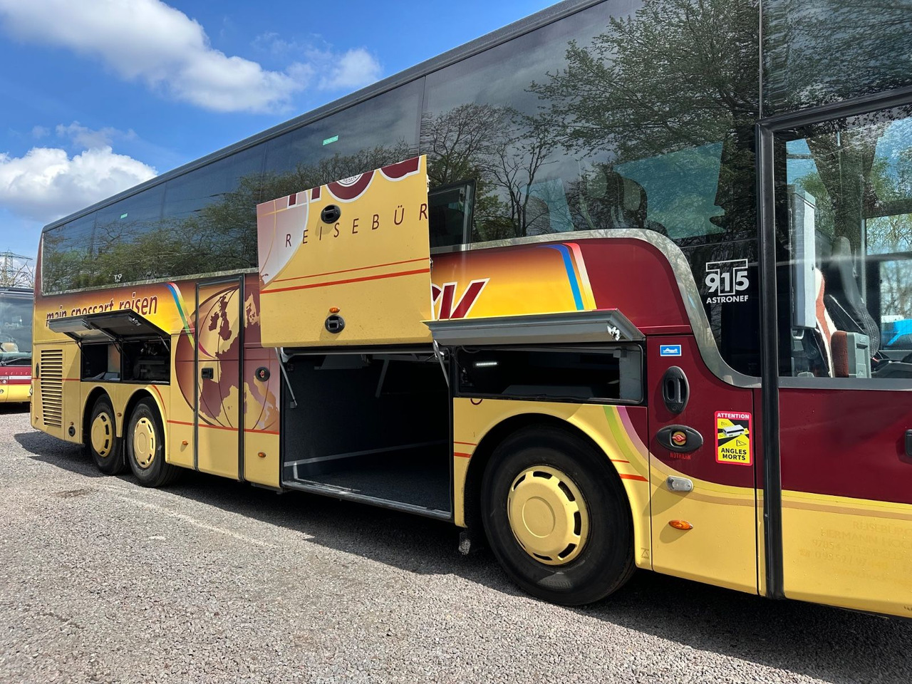 تأجير  Vanhool T915 Astronef (Euro 5*Panorama Dach) Vanhool T915 Astronef (Euro 5*Panorama Dach): صورة 11